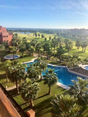 Playa Granada Golf Apartamentos con piscina y jacuzzi